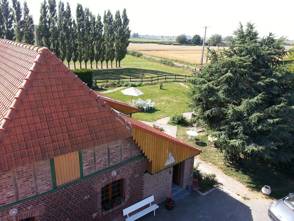 Gite De La Ferme Des Crins Blancs Villa Hazebrouck Room photo